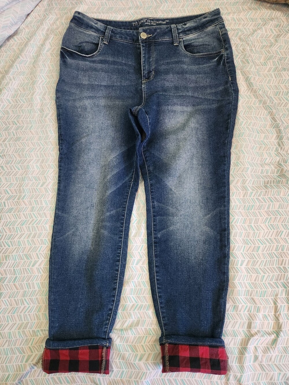 Women’s Maurices Dark Blue Stretch Jeans with Red Plaid Cuff